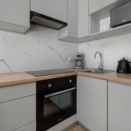 公寓 Tasteful Near Centennial Hall By Renters