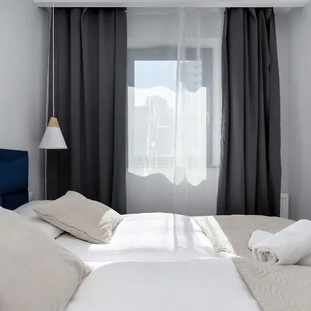 Daire Tasteful Near Centennial Hall By Renters Wroclaw