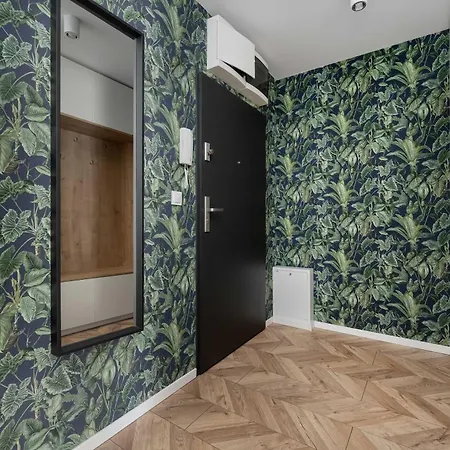 Tasteful Near Centennial Hall By Renters 公寓 *